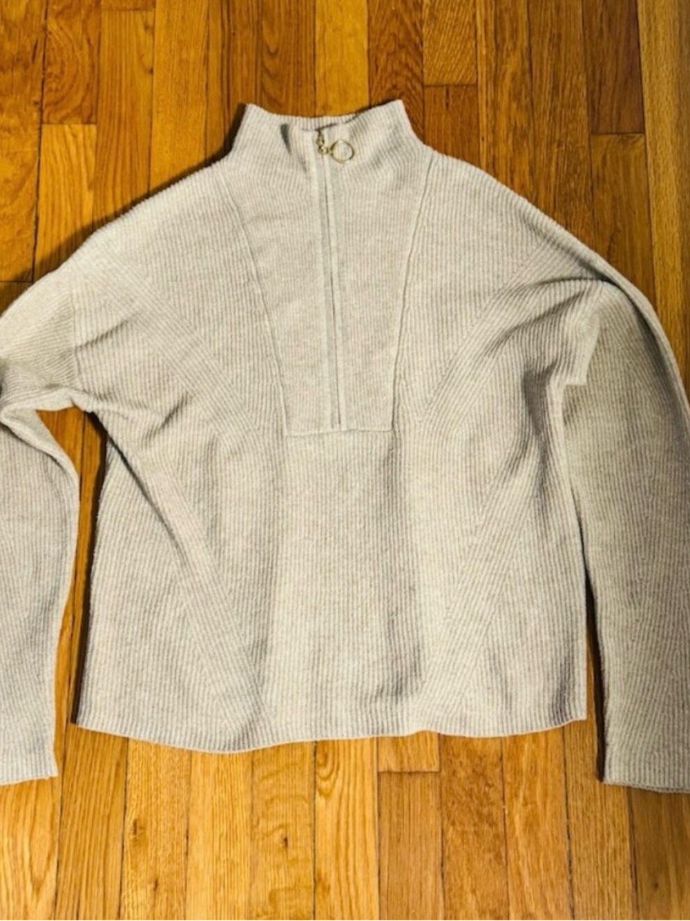 Von Mauer Light Gray Half-Zip Ribbed Women's Sweater